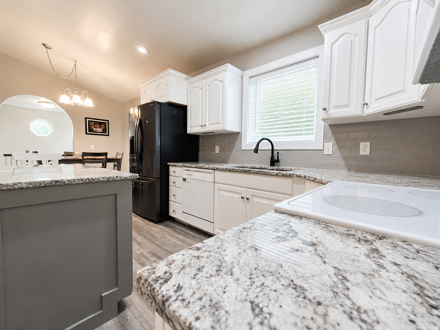 SUNRISE RIDGE - Residential