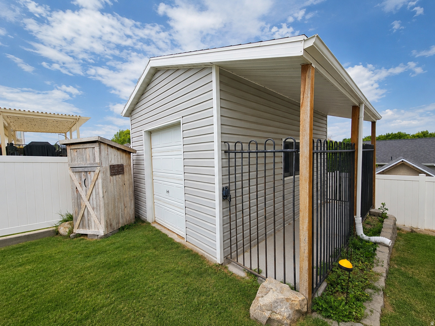 SUNRISE RIDGE - Residential