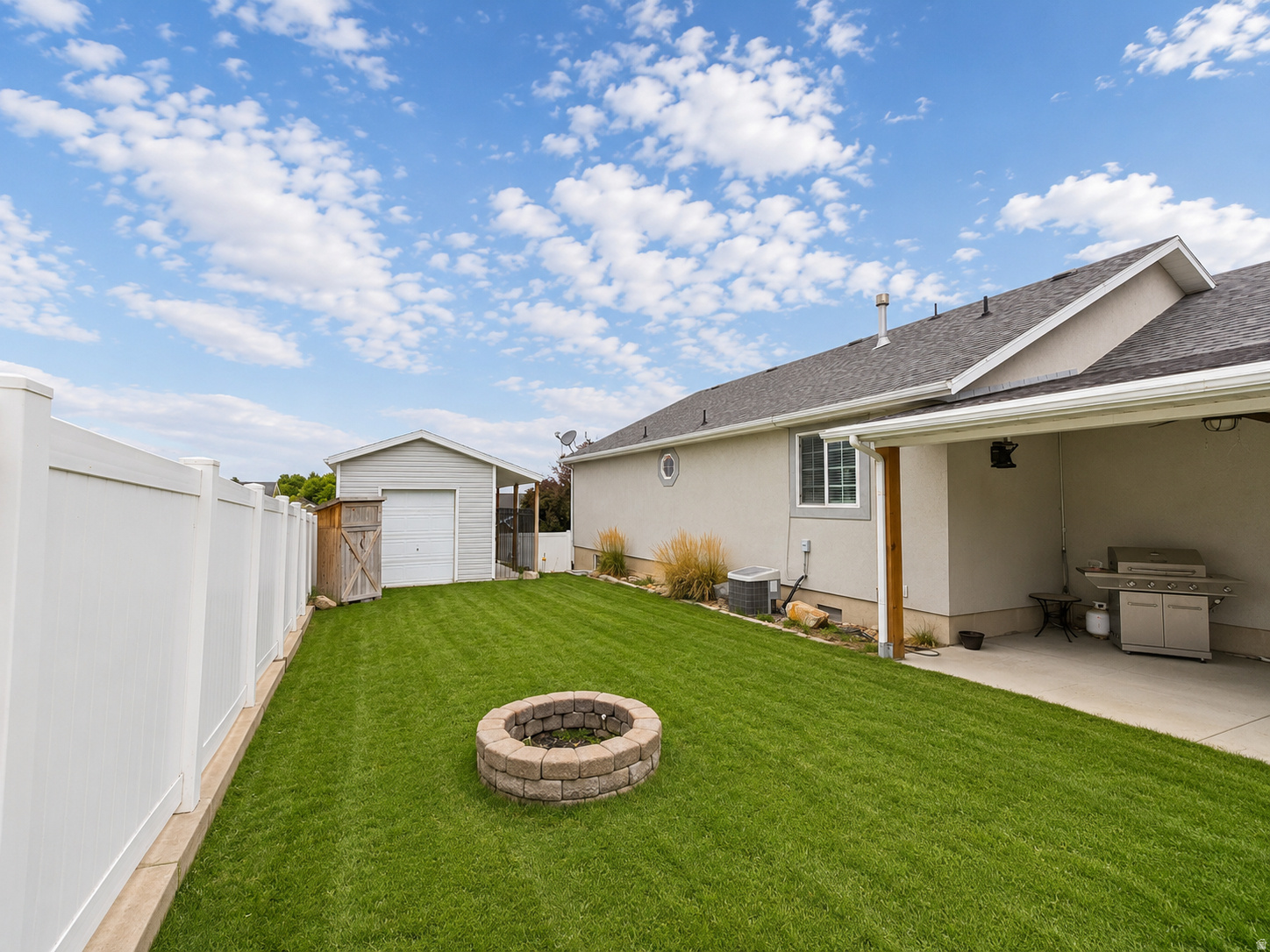 SUNRISE RIDGE - Residential