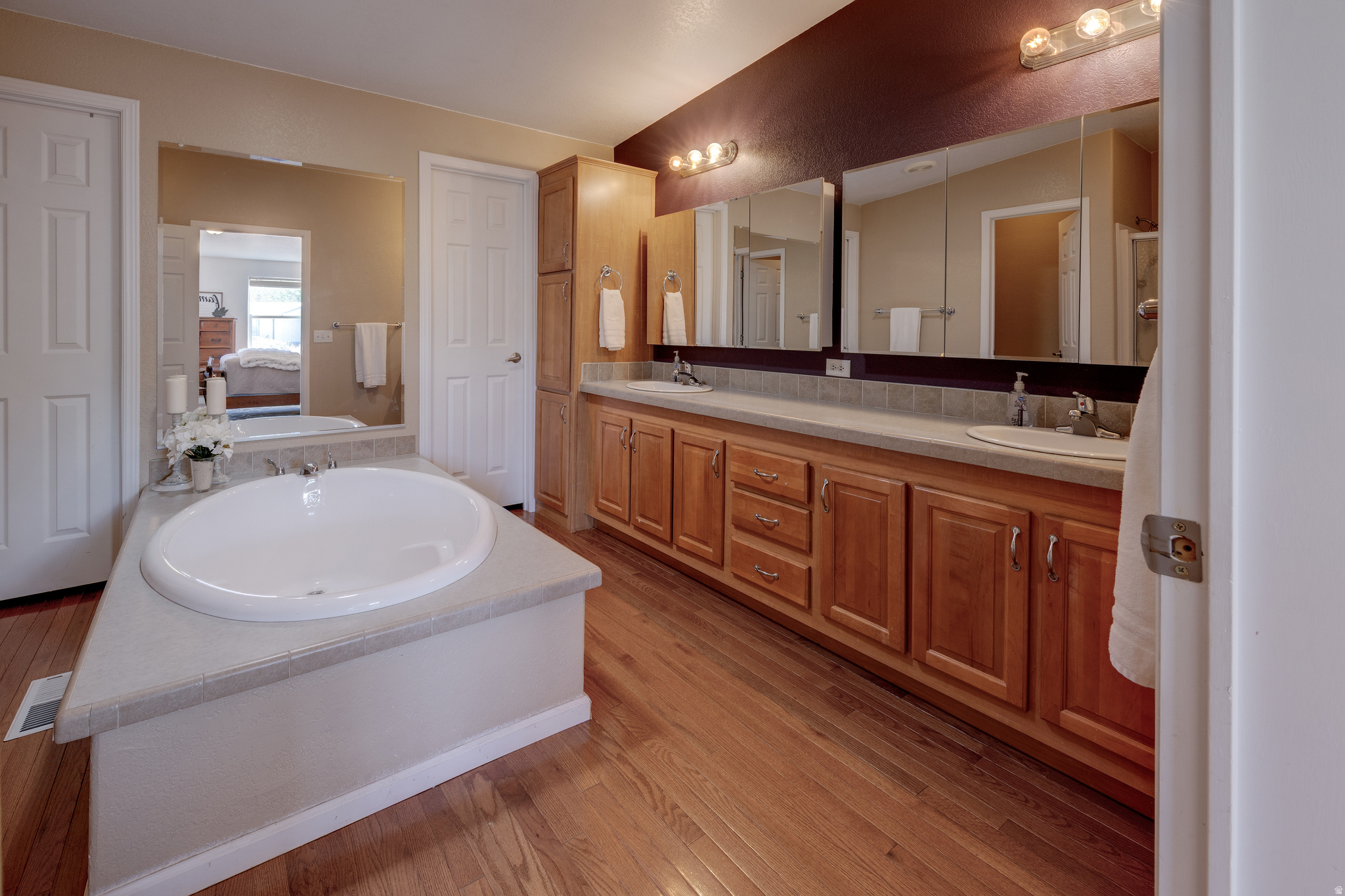 TURKEY TROT ESTATES - Residential
