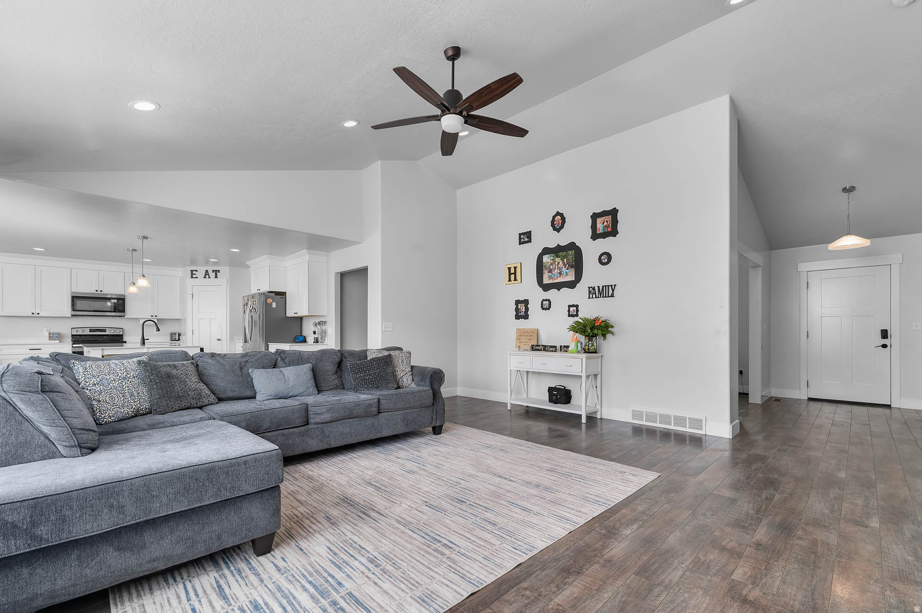 RIDGE - Residential