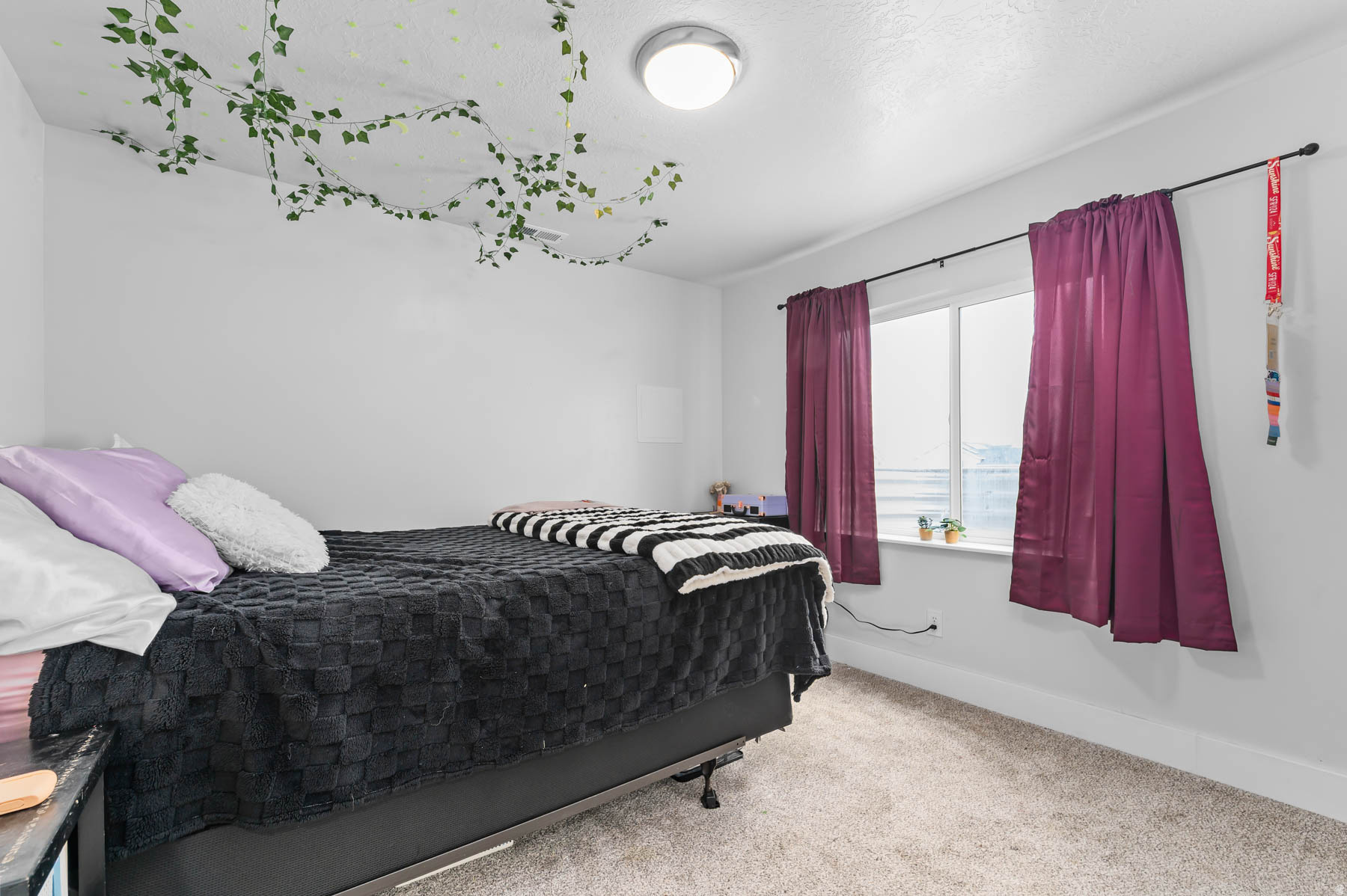 RIDGE - Residential