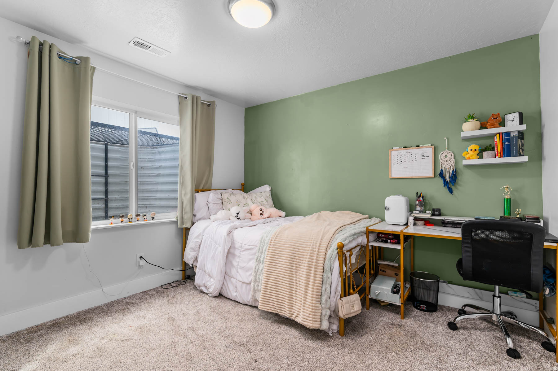 RIDGE - Residential