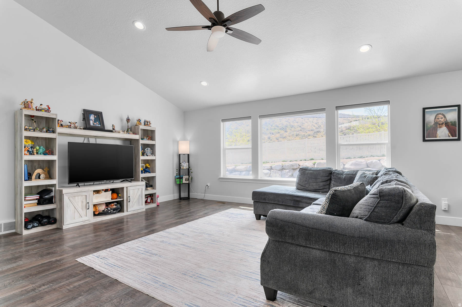 RIDGE - Residential