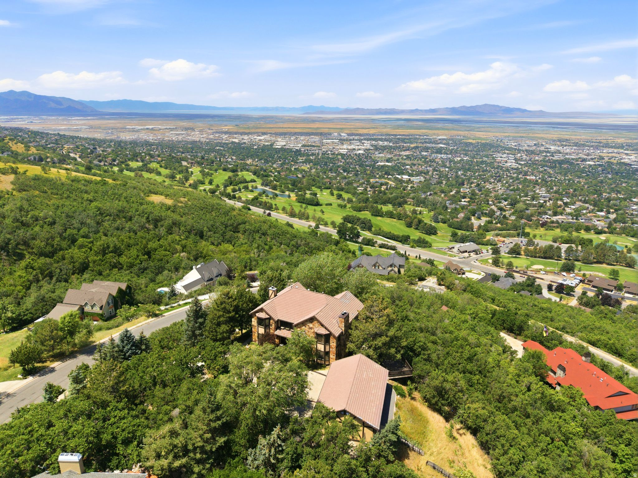 MAPLE COVE - Residential
