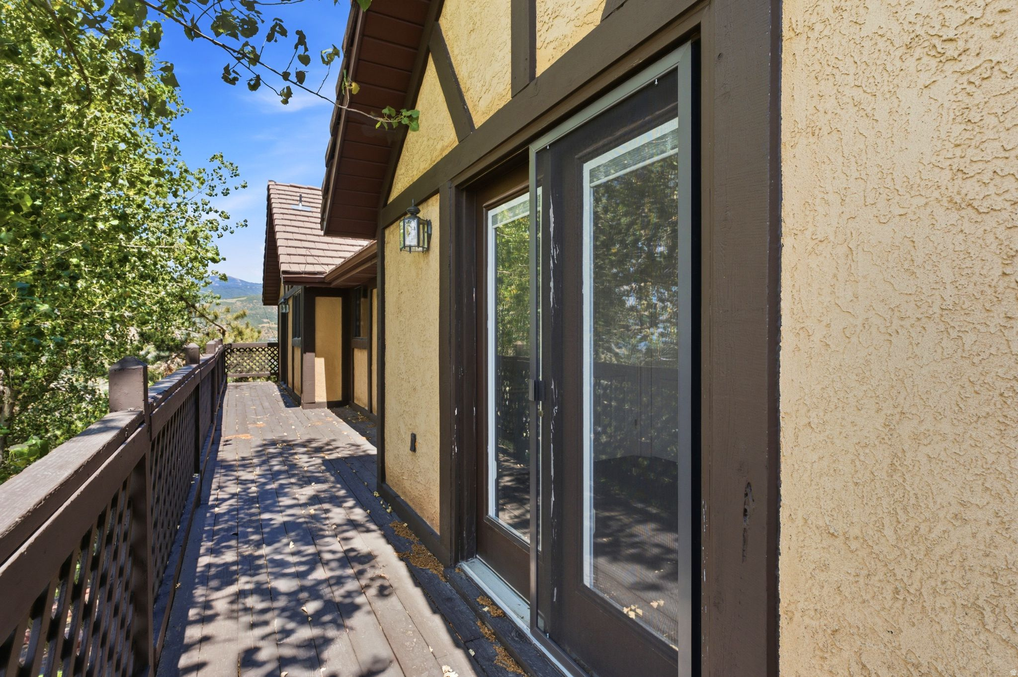 MAPLE COVE - Residential