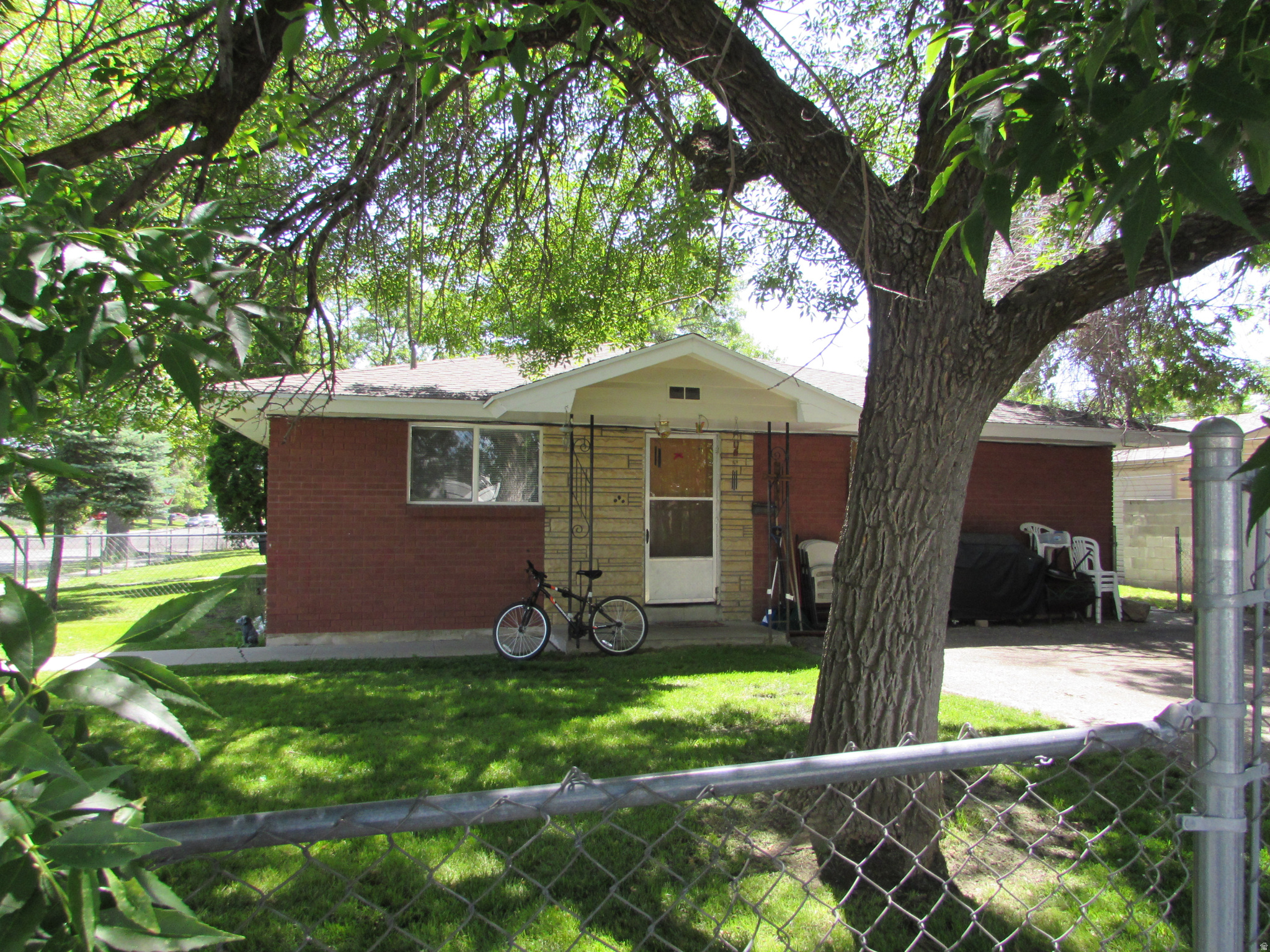 OAKLEY SUB - Residential