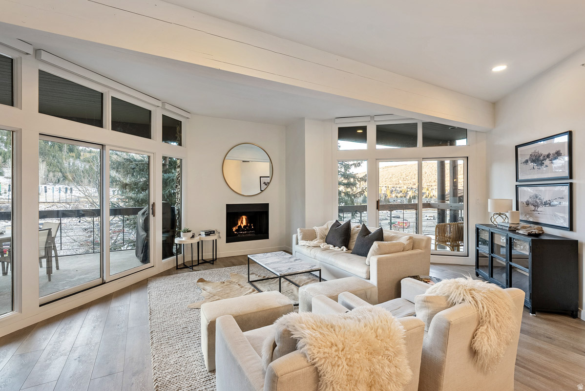 POWDER RUN CONDO - Residential
