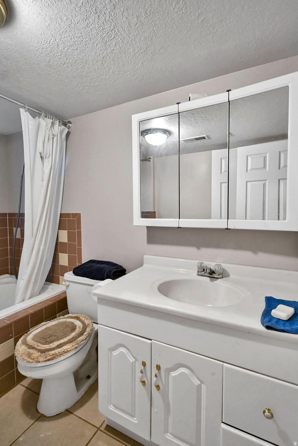 PARK WEST - Residential