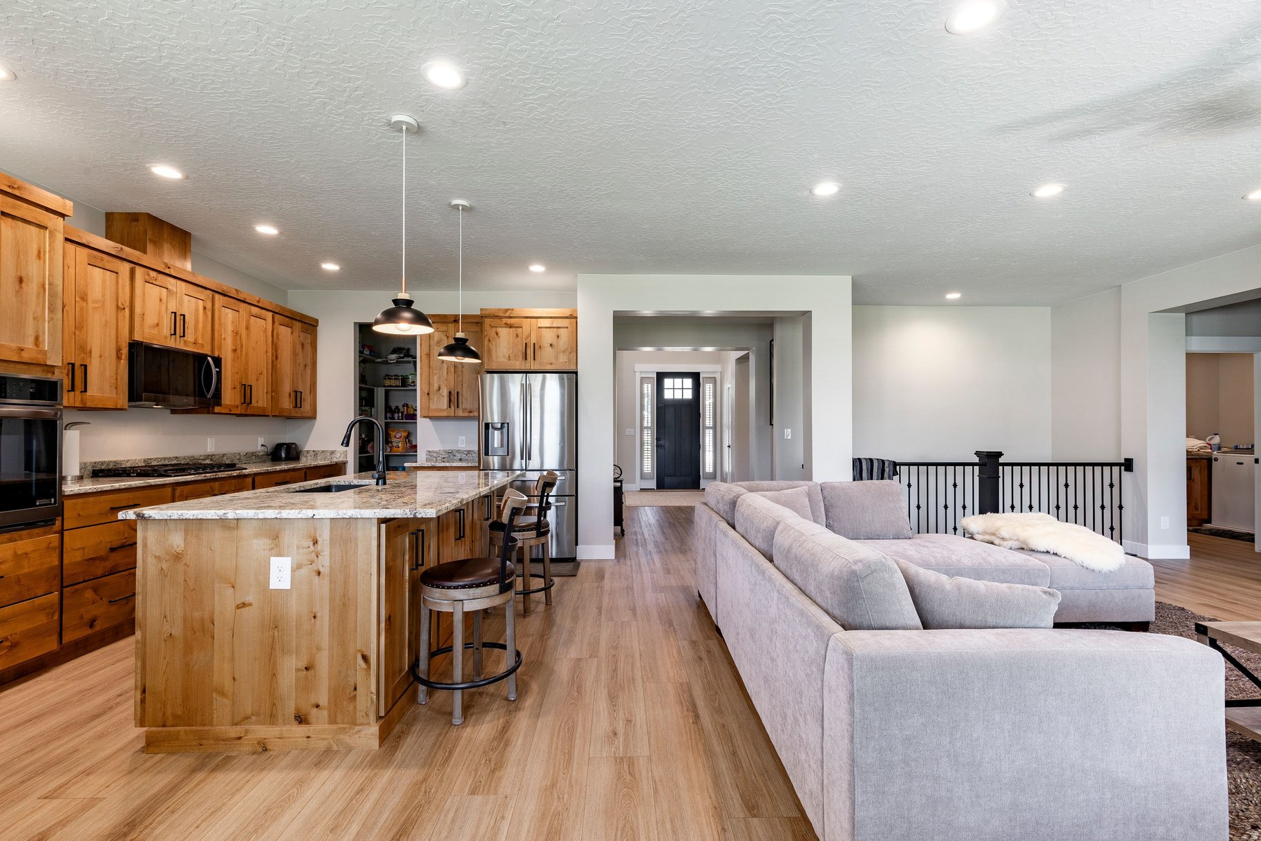 HARDMAN FIELDS - Residential