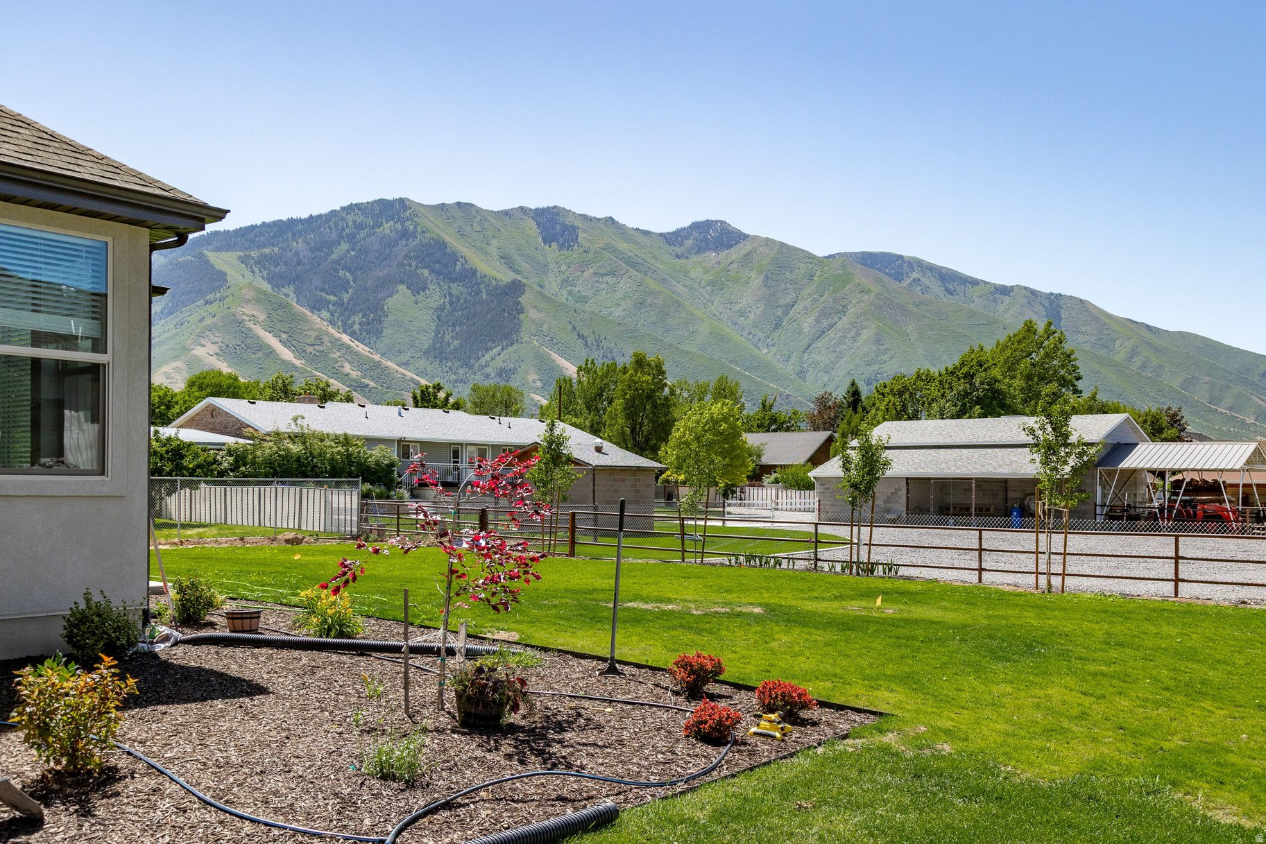HARDMAN FIELDS - Residential