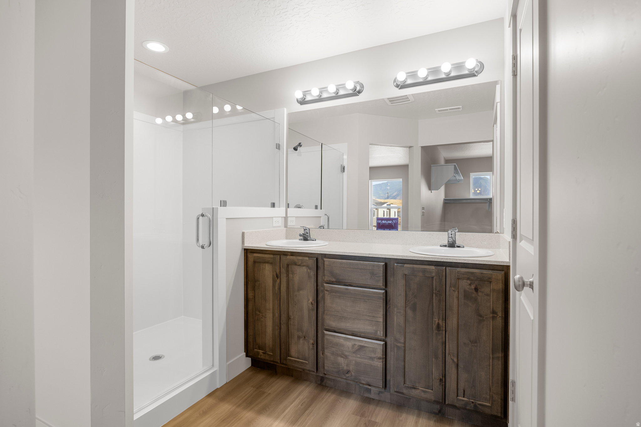 MAPLETON VILLAGE - Residential