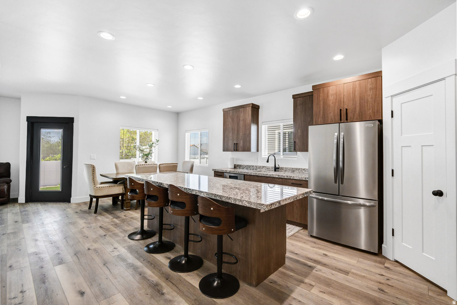 TOK DEVELOPMENT - Residential