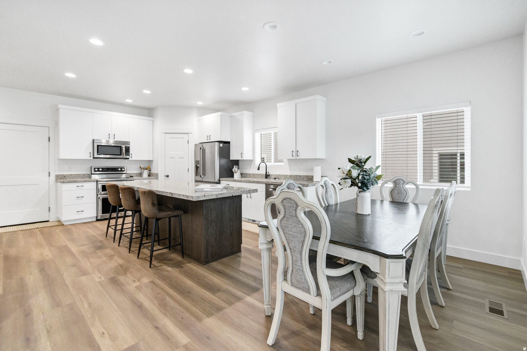 TOK DEVELOPMENT - Residential