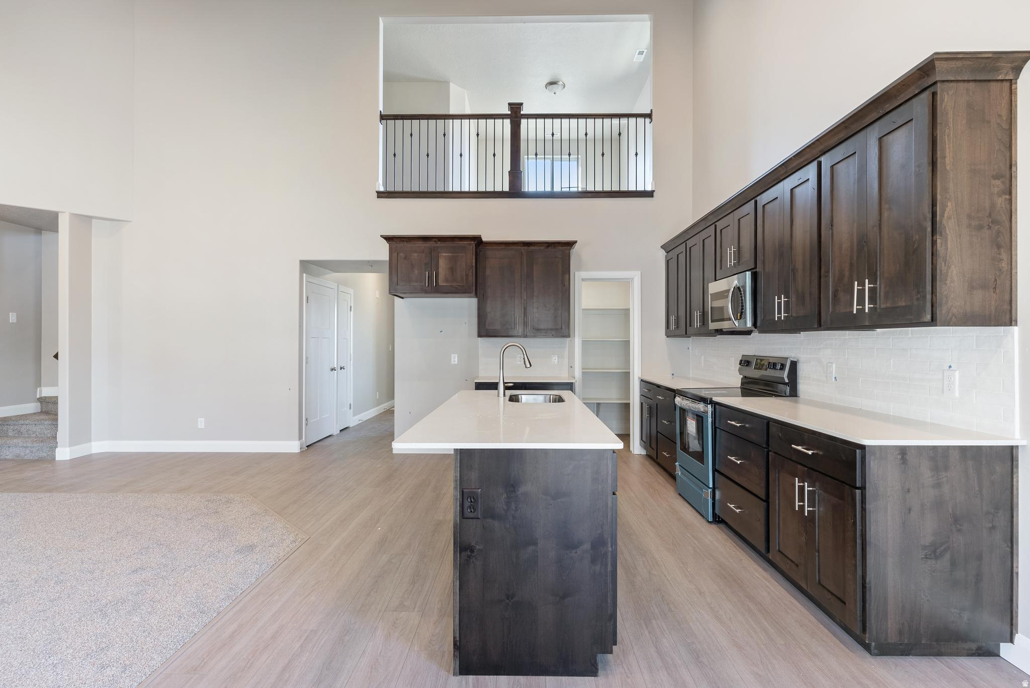 MAPLE MOUNTAIN - Residential