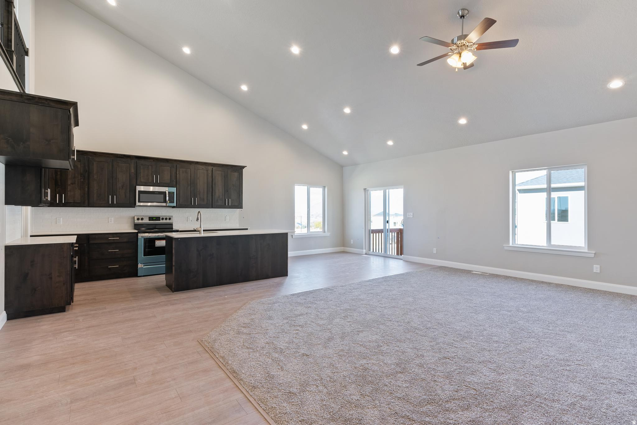 MAPLE MOUNTAIN - Residential