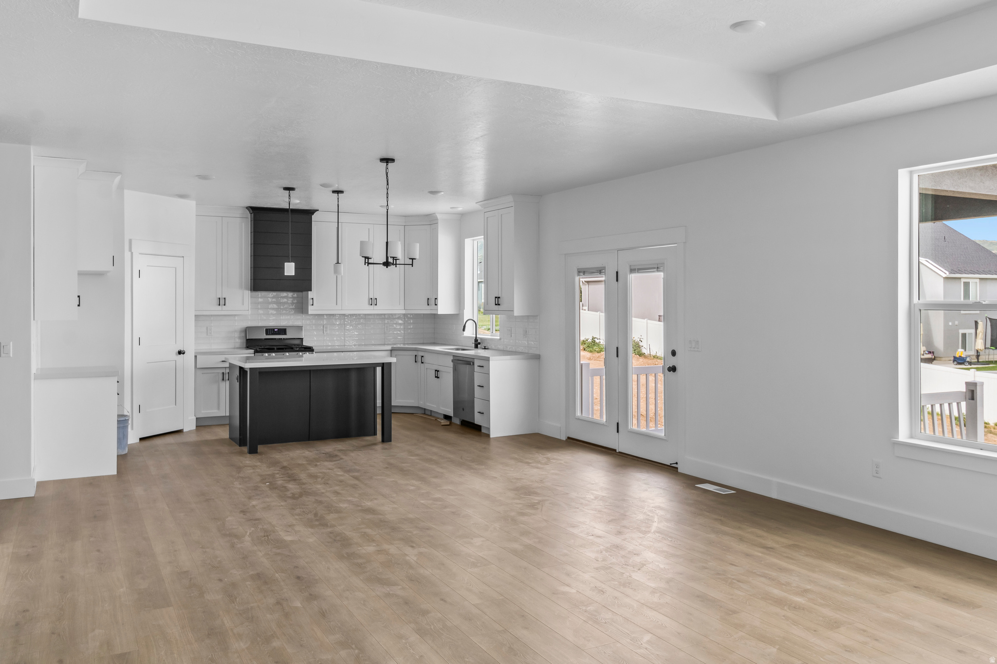 MEADOWS AT HYDE PARK - Residential