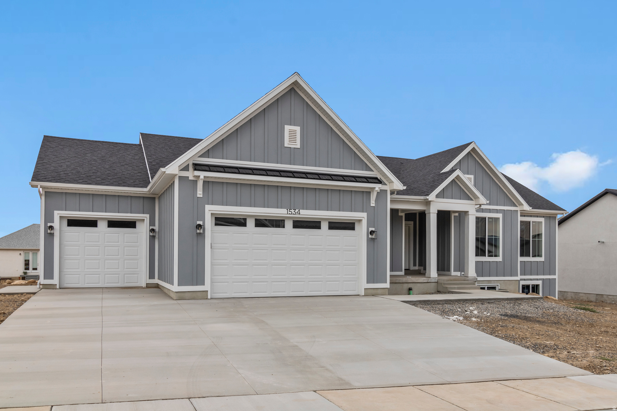 MEADOWS AT HYDE PARK - Residential