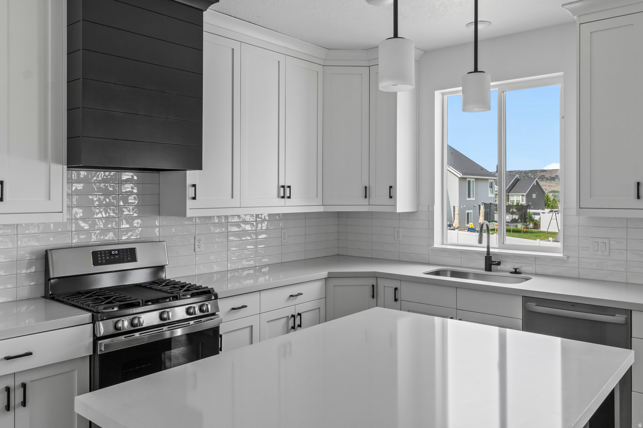 MEADOWS AT HYDE PARK - Residential