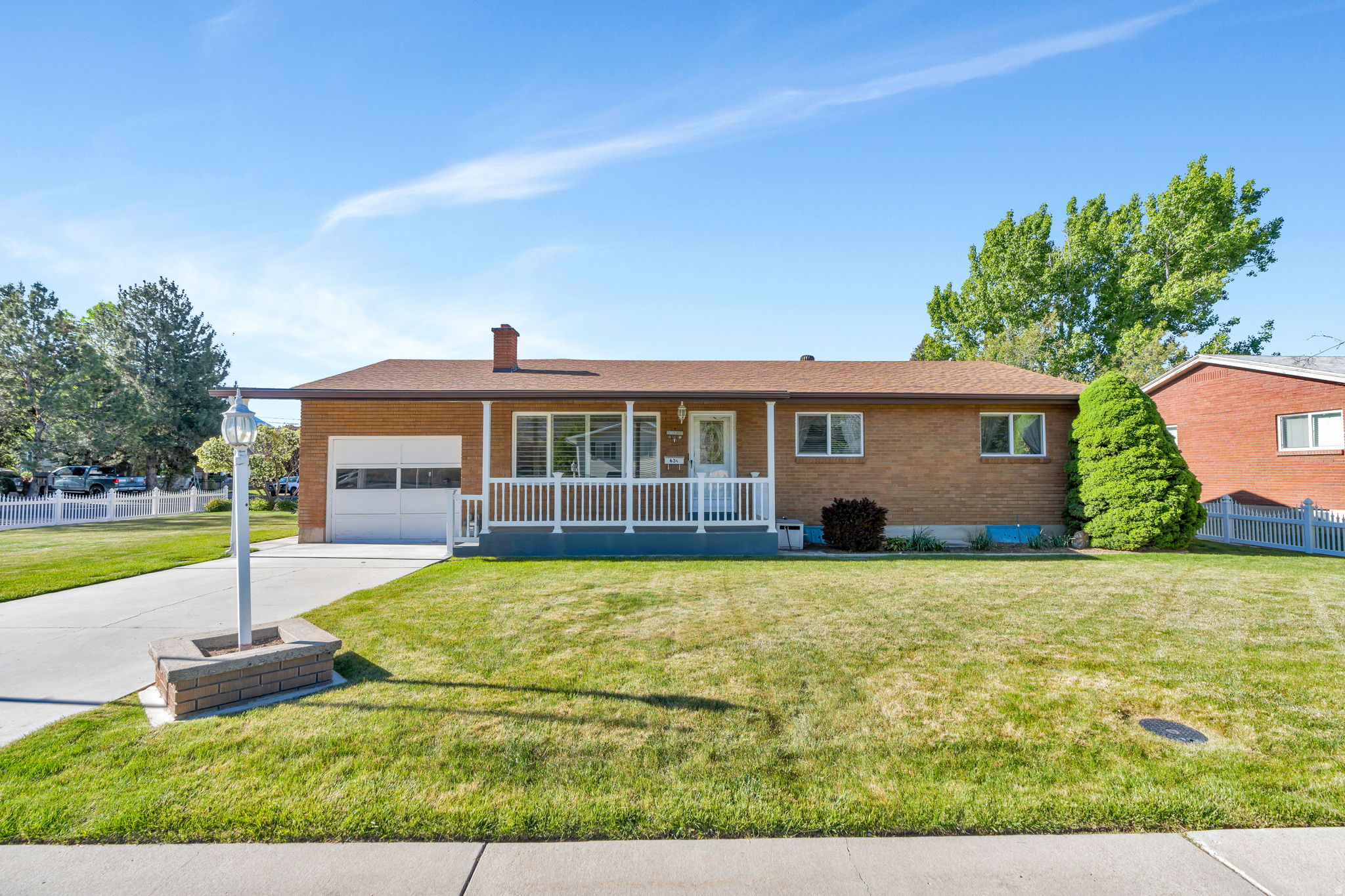 DIXON ACRS. - Residential