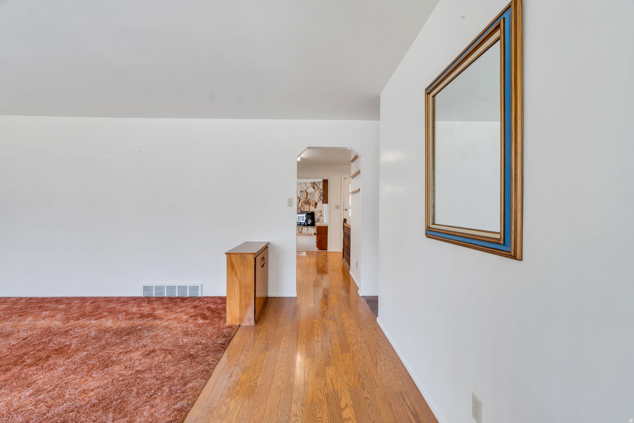 DIXON ACRS. - Residential