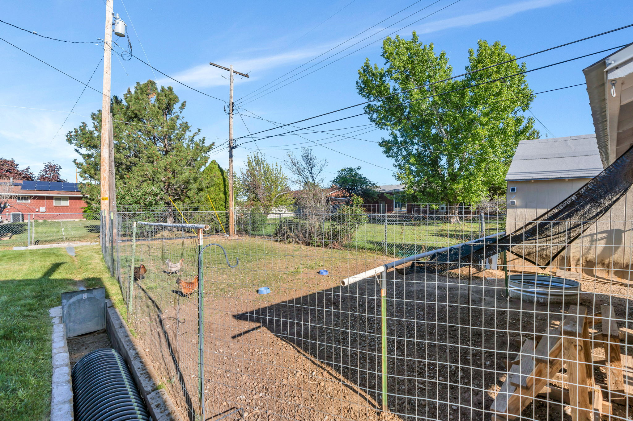 DIXON ACRS. - Residential