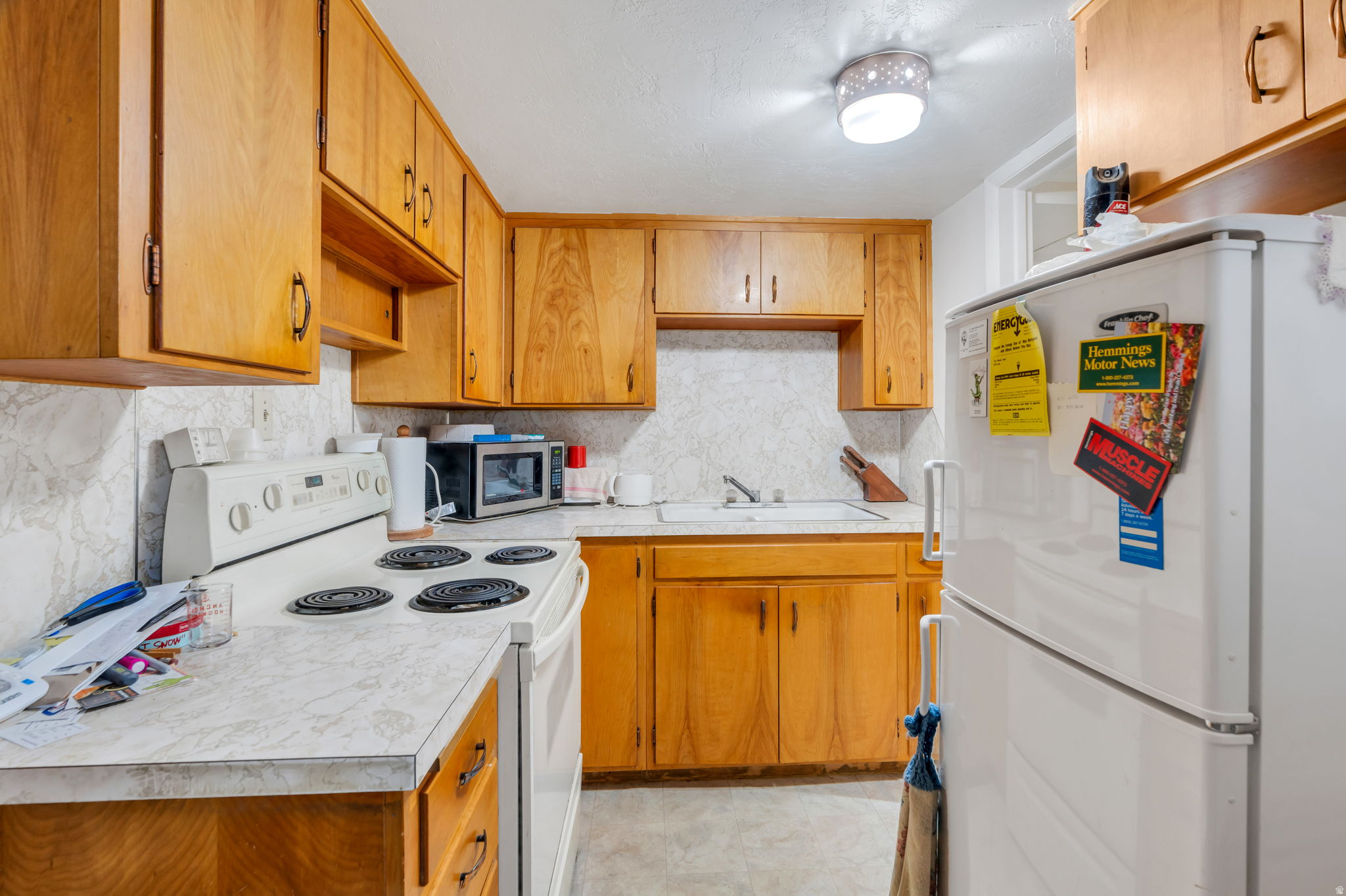 DIXON ACRS. - Residential