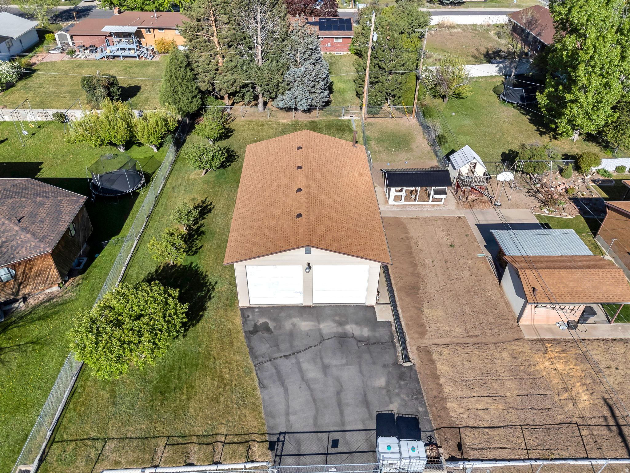 DIXON ACRS. - Residential