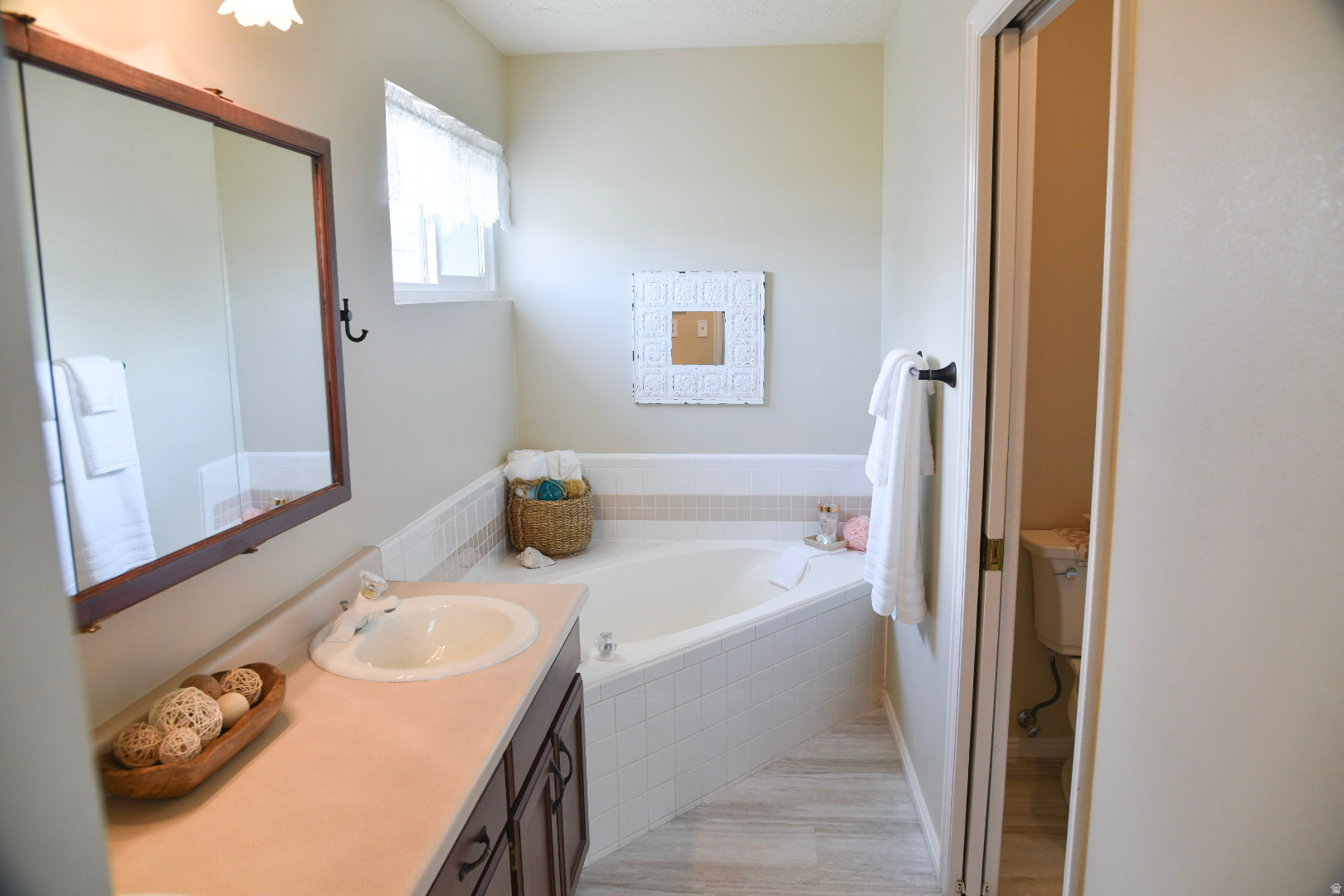 PHEASANT HOLLOW WEST - Residential