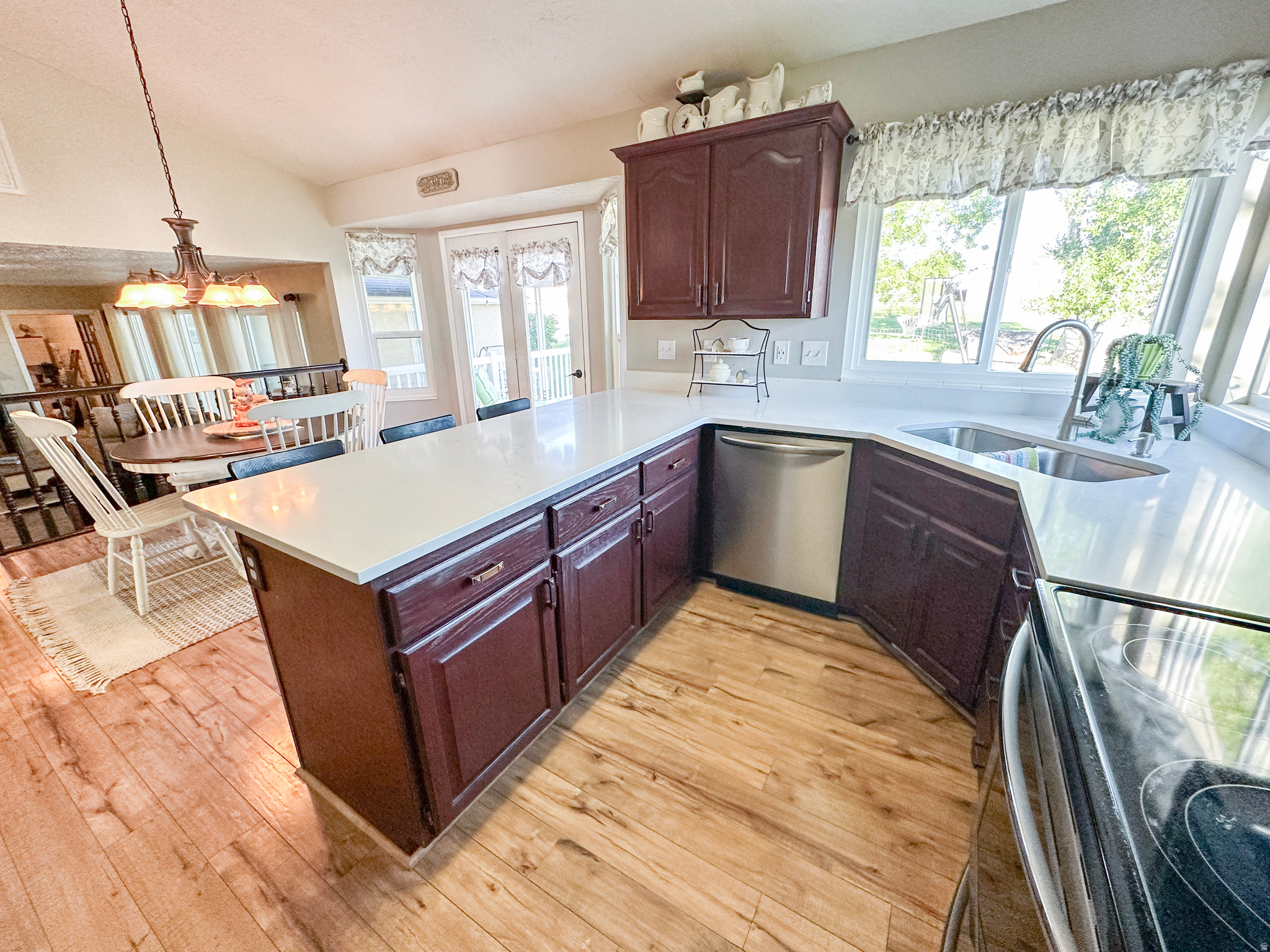 PHEASANT HOLLOW WEST - Residential
