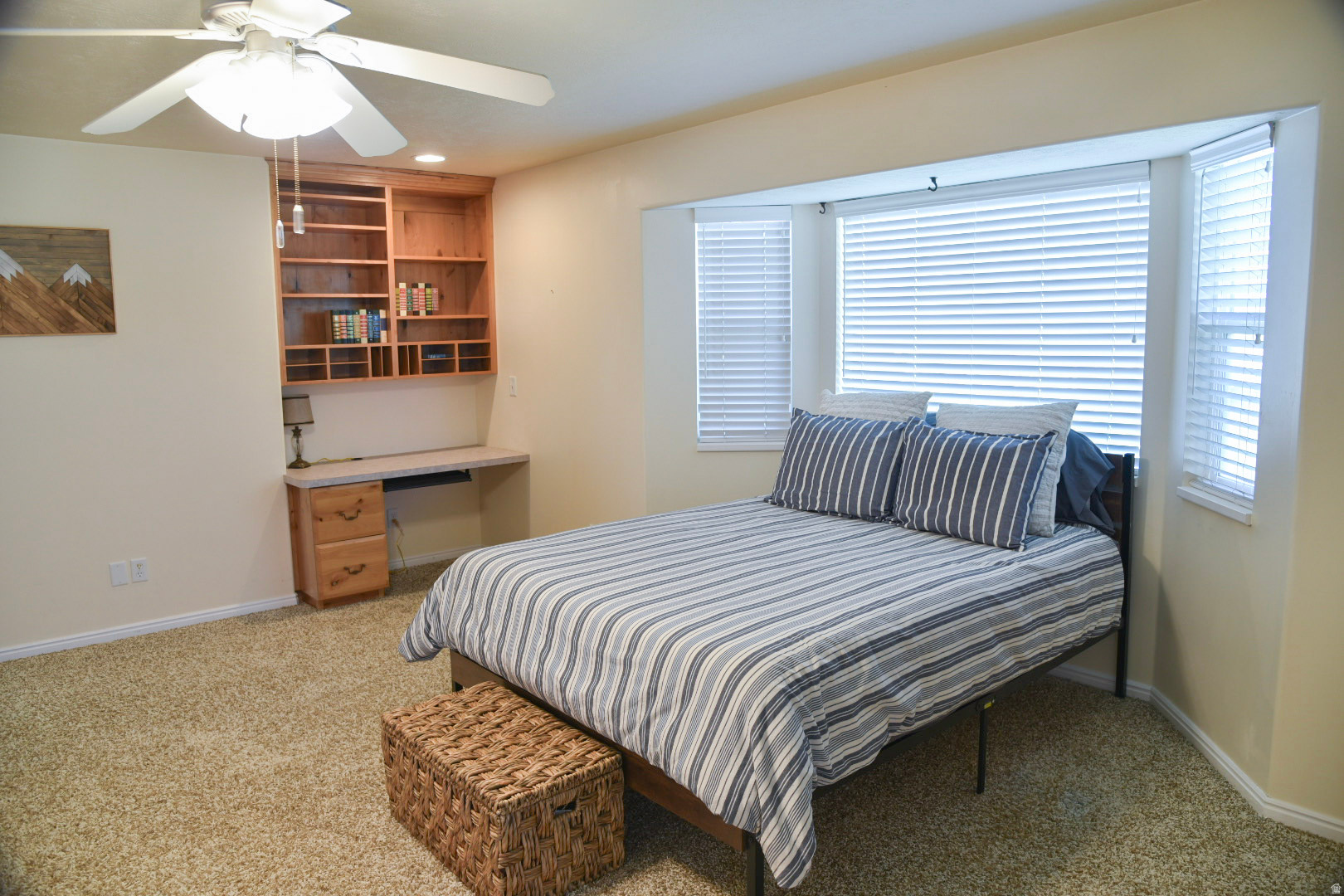 PHEASANT HOLLOW WEST - Residential
