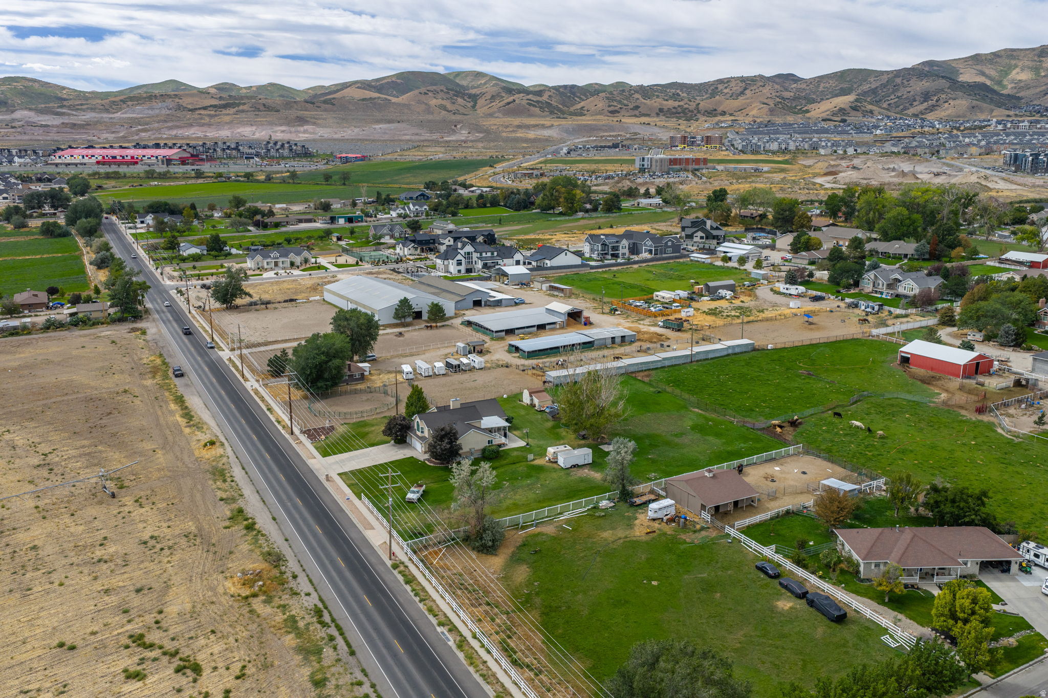 PHEASANT HOLLOW WEST - Residential