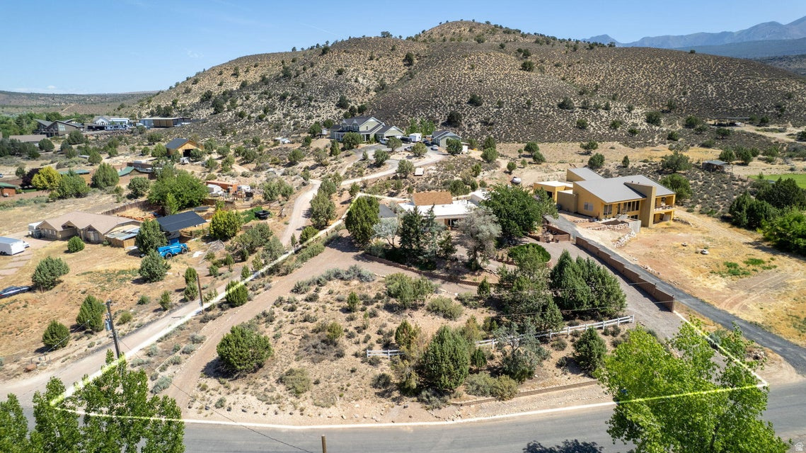 DIAMOND VALLEY ACRES - Residential