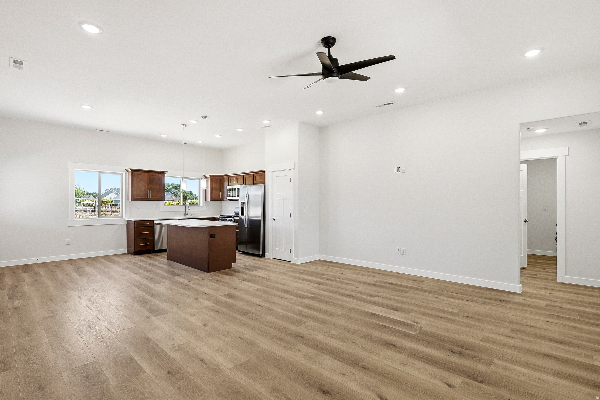 HAWKS LANDING - Residential