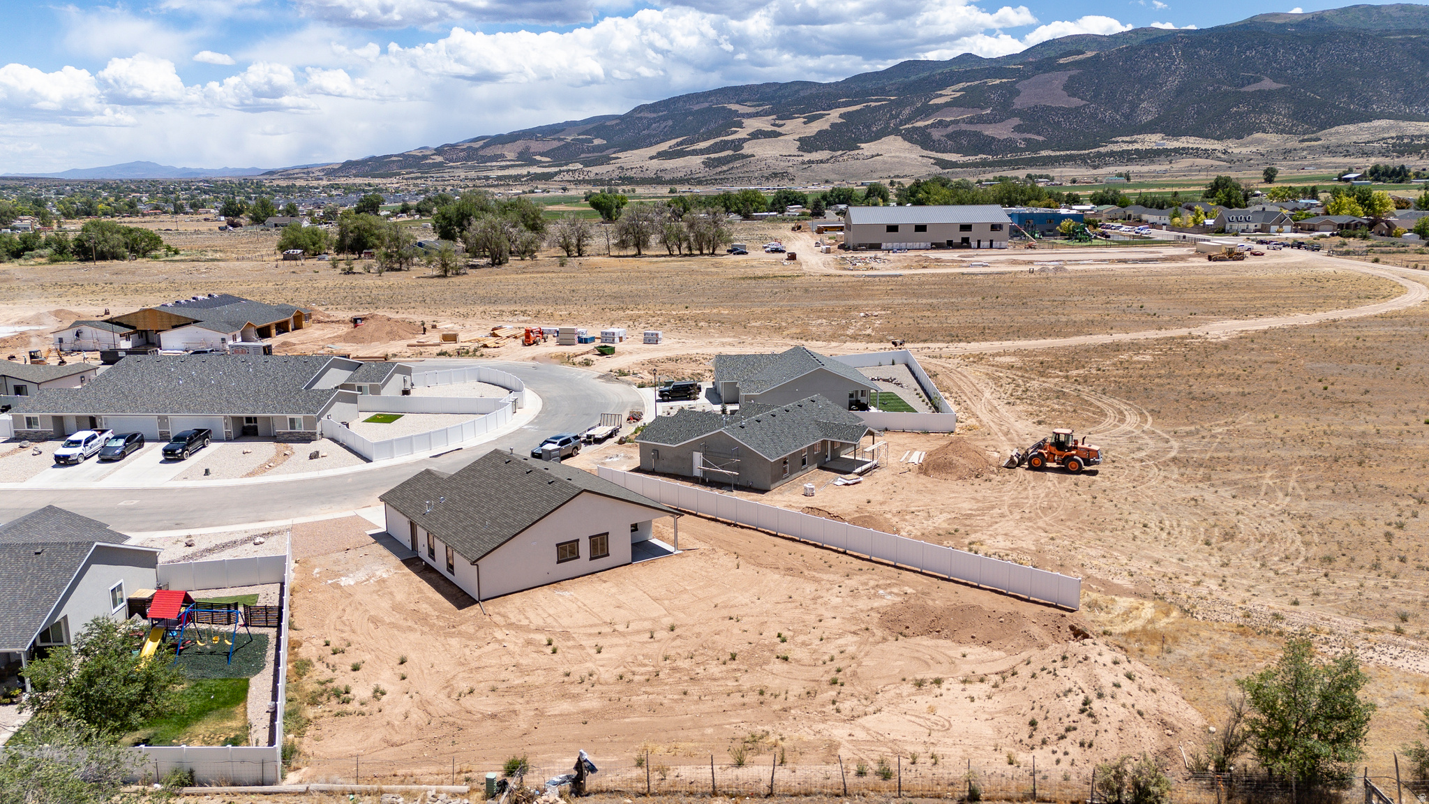 HAWKS LANDING - Residential