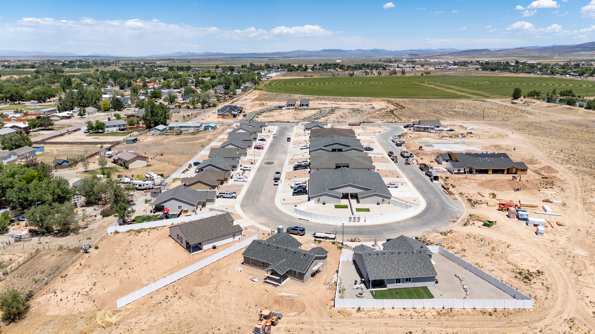 HAWKS LANDING - Residential