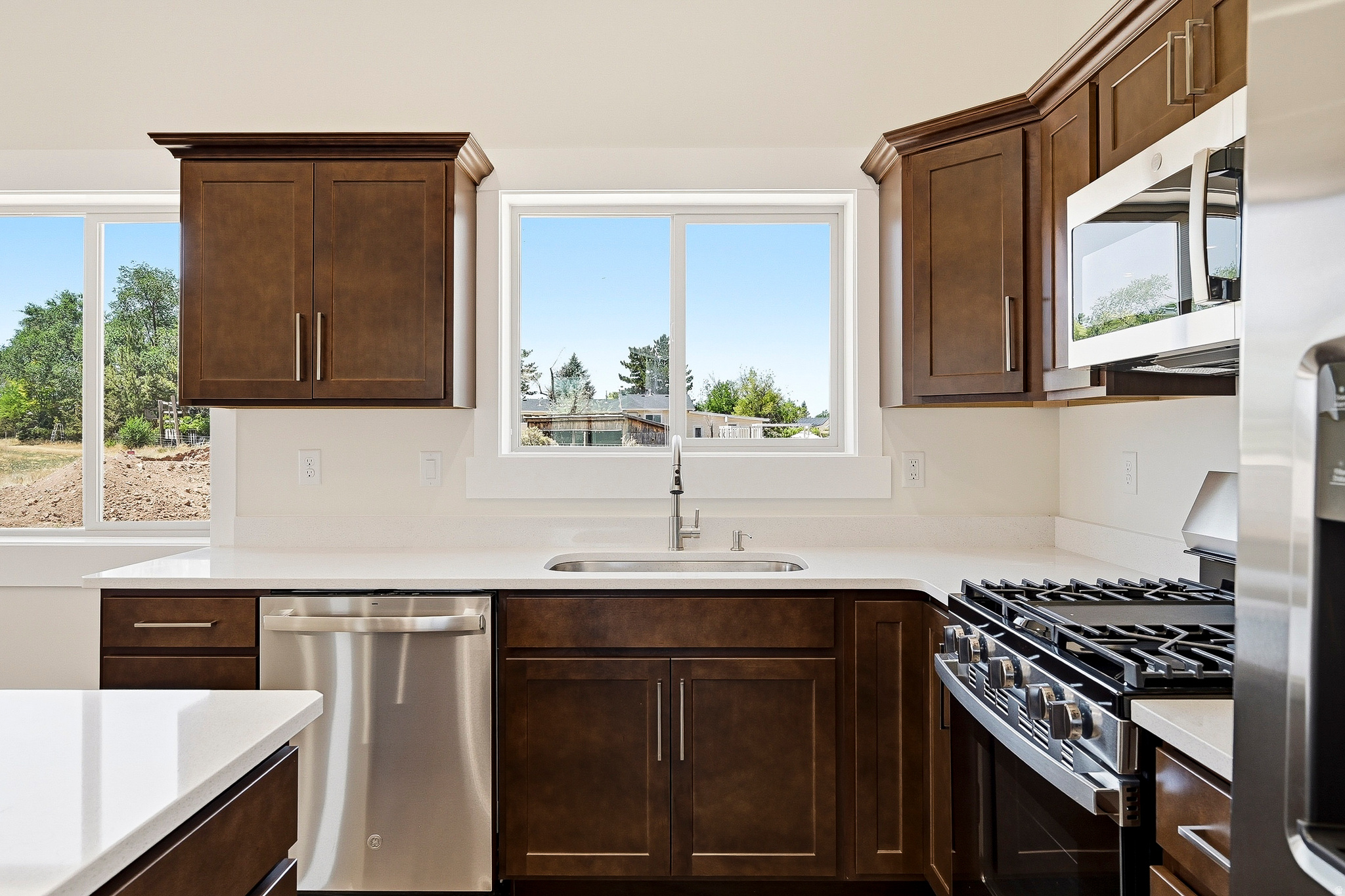 HAWKS LANDING - Residential