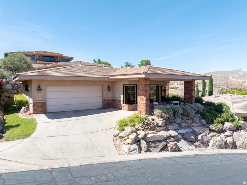 SPYGLASS HILL EST - Residential