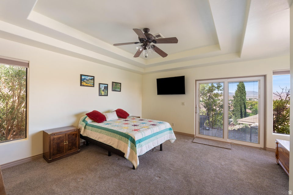 SPYGLASS HILL EST - Residential