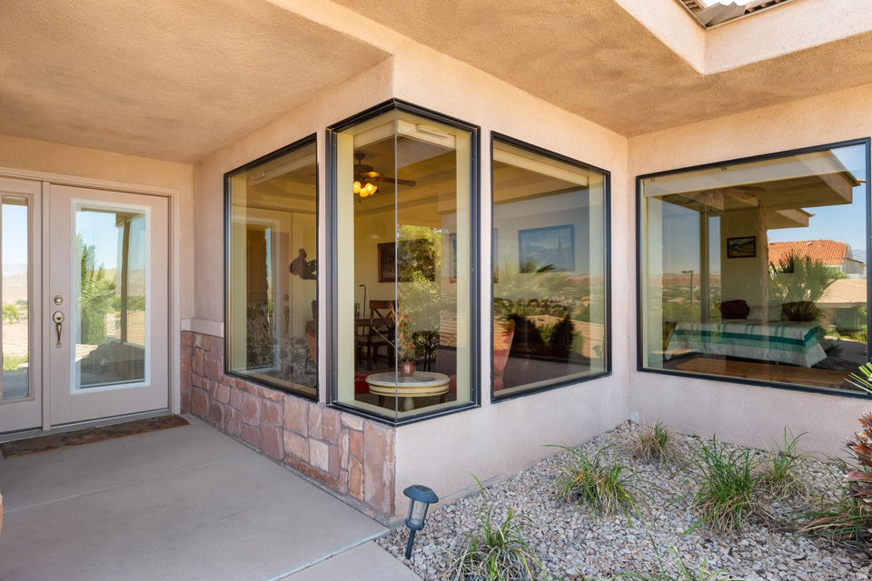SPYGLASS HILL EST - Residential
