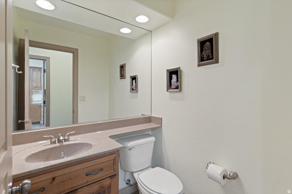 SPYGLASS HILL EST - Residential