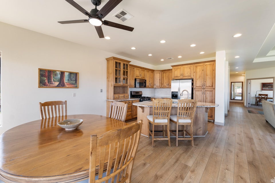 SPYGLASS HILL EST - Residential