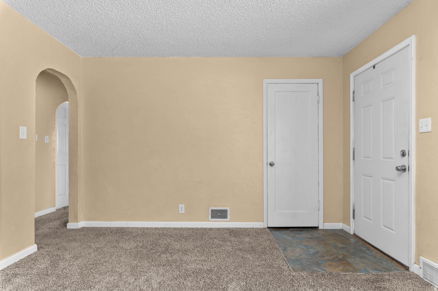 OQUIRRH HILLS - Residential