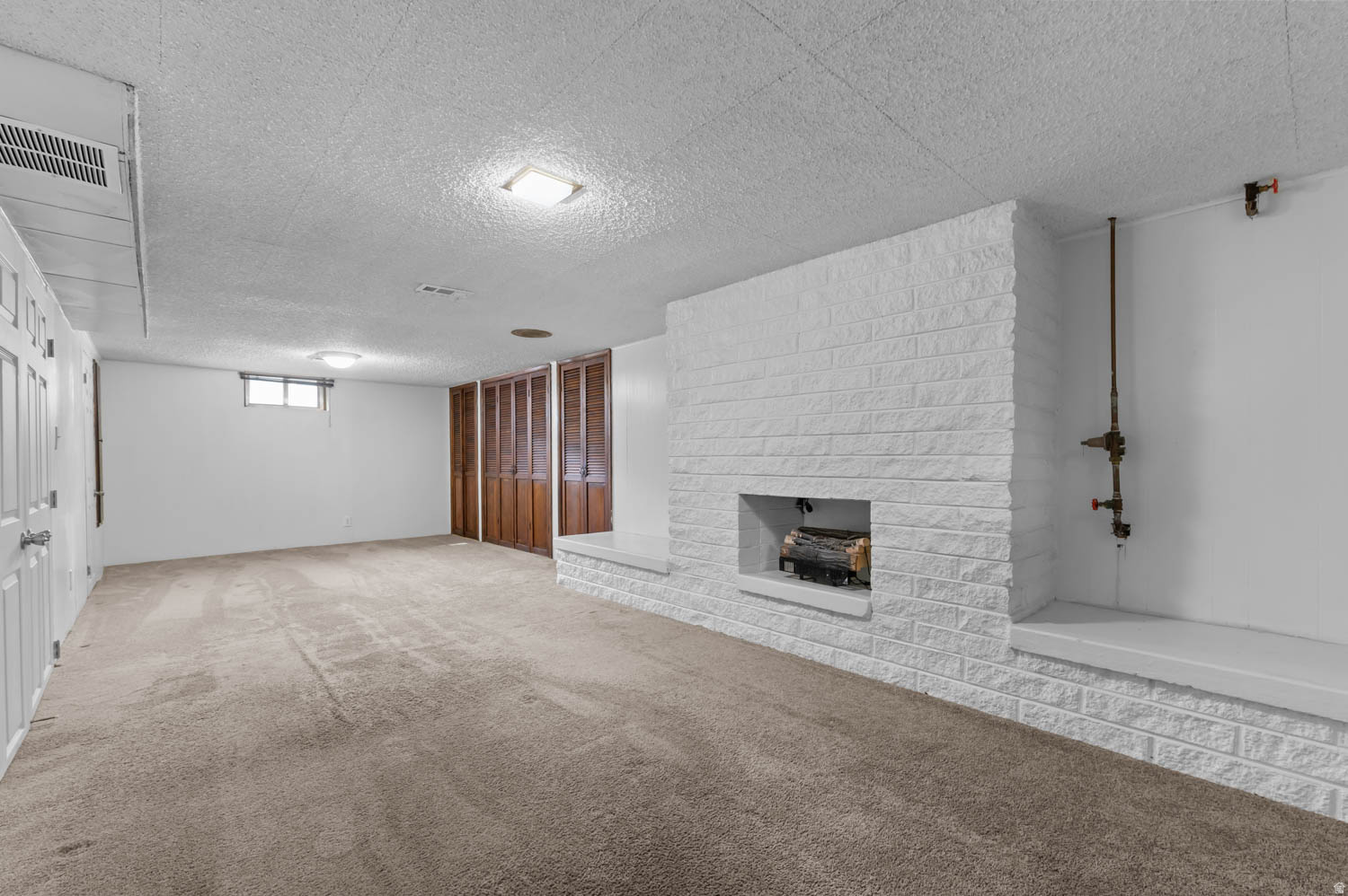 OQUIRRH HILLS - Residential