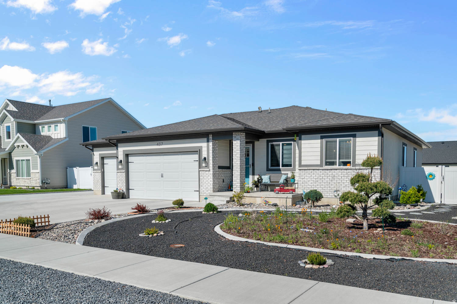 FOX MEADOWS - Residential