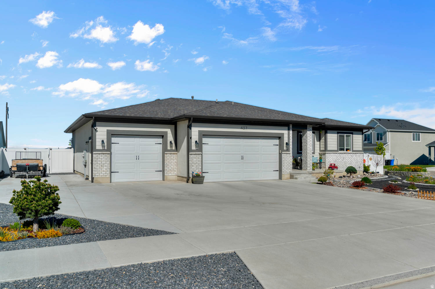 FOX MEADOWS - Residential