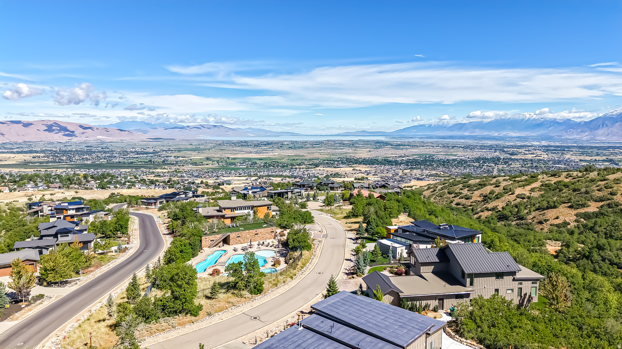 SUMMIT CREEK - Residential