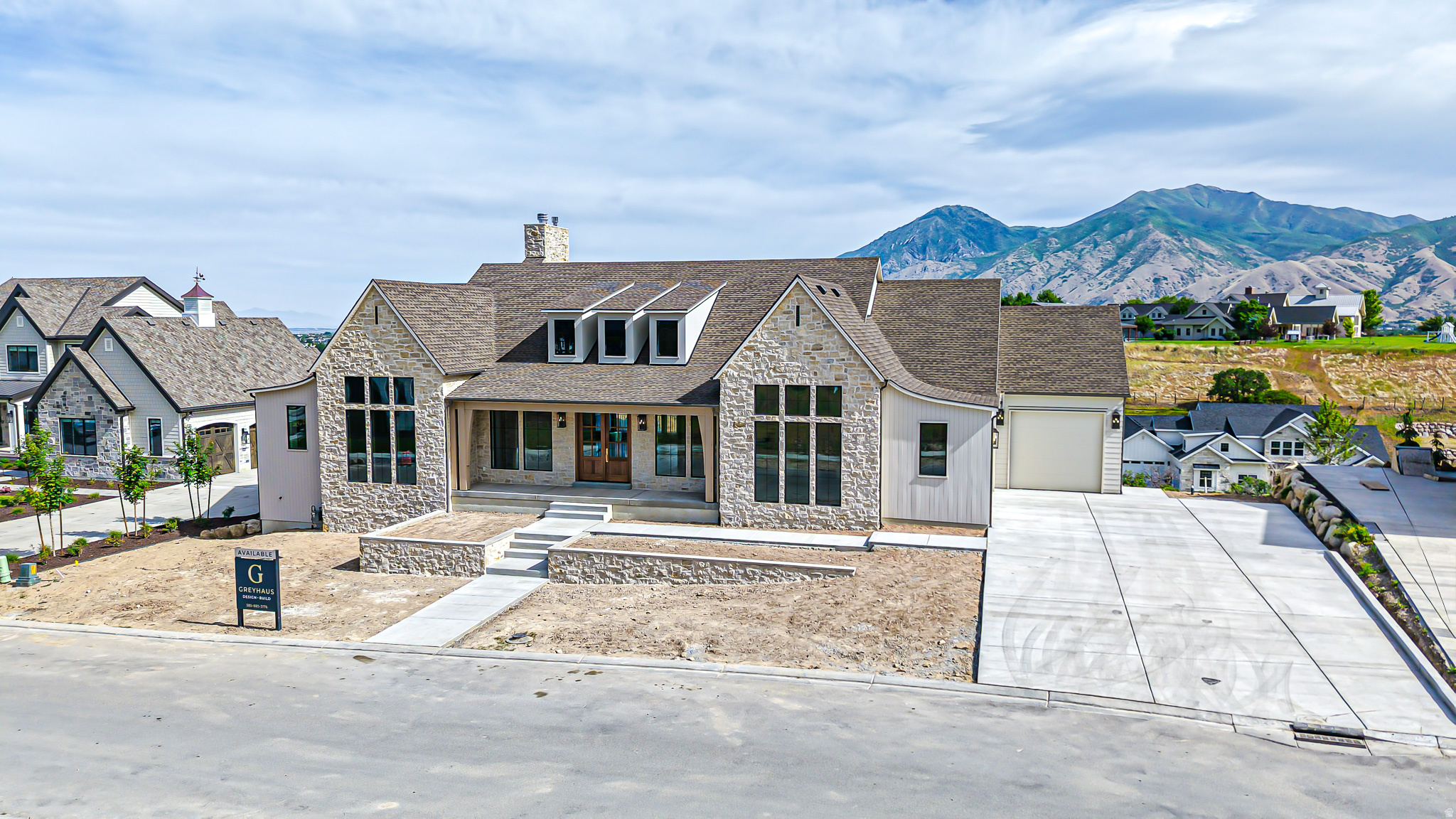 SUMMIT CREEK - Residential