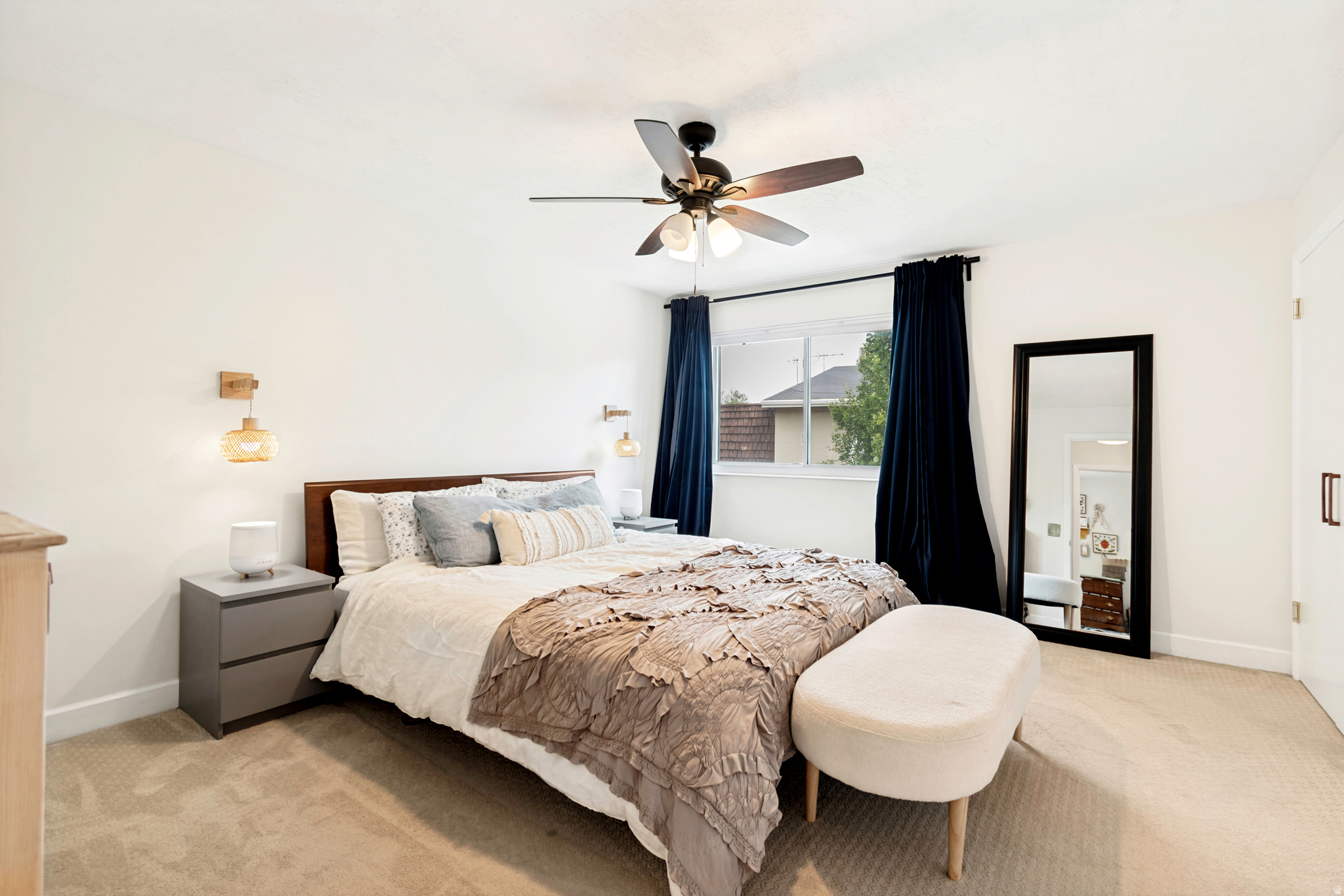 GEORGETOWN SQUARE - Residential