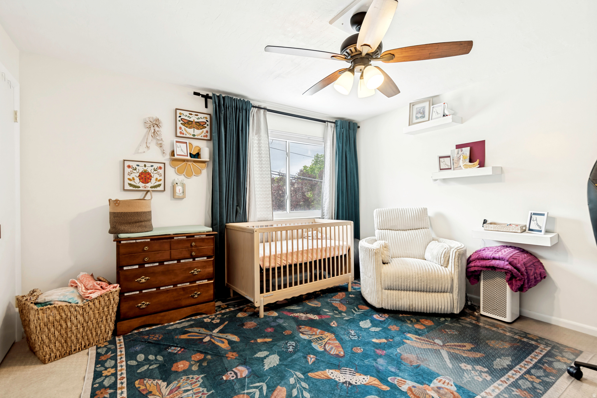 GEORGETOWN SQUARE - Residential